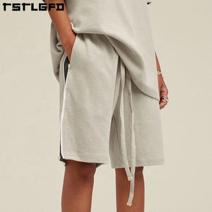 กางเกงขาสั้นผ้าวาฟเฟิลแบบถักผ้าโพลีเอสเตอร์มีซิปด้านข้างเป็นมิตรกับสิ่งแวดล้อม - Product Image 3