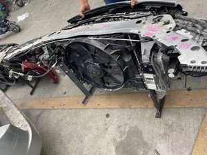 Original de alta calidad para <span class=keywords><strong>Mercedes</strong></span> <span class=keywords><strong>Benz</strong></span> GLE W177 W205 C180 <span class=keywords><strong>C200</strong></span> C300 Kit de cuerpo de cara delantera de parachoques delantero a bajo <span class=keywords><strong>precio</strong></span> - Product Image 6