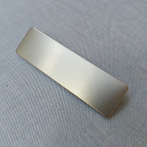 Insigne nominatif en métal à la mode en acier inoxydable OEM vierge pour l'estampage et l'impression UV de matériaux métalliques en gros - Product Image 3