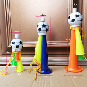 แตรเชียร์ฟุตบอลพลาสติกแบบกำหนดเอง ลำโพงสำหรับแฟนกีฬาในสนามกีฬา สำหรับวันแข่งขัน งานเฉลิมฉลอง งานปาร์ตี้ และกิจกรรมต่างๆ - Product Image 3