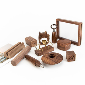Jin'an Bamboo And Wood Walnut Wood Home Decor Carved Creative <b>Ornaments</b> For Office Space - Product Image 3