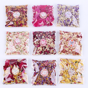 Confeti de Pétalos de Flores Secas de Colores Variados - Ideal para Lanzamientos en Bodas, Fabricación de Jabón y Decoración de Velas - Product Image 1