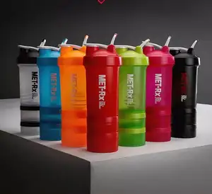 Toptan 3 1 çok fonksiyonlu 500ml 3 katmanlı özel logo spor plasitk protein karıştırıcı şişe ile saklama kutusu hap kutusu