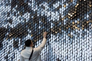 Paneles de Muro Cortina Curvos de Aluminio Contemporáneos con Diseño de Perlas para Aplicaciones Exteriores en Edificios - Product Image 3