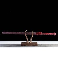 Manche de sabre 1065CS rouge foncé fait main avec gravure de dragon en relief intégral, fourreau à motif texturé vintage pressé