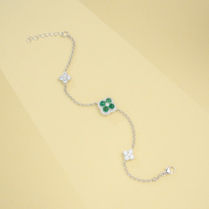 S925 Silver Lab-Created Emerald Four-leaf Clover <b>Bracelet</b> with Sparkling Diamond Halo, Elegant Women's Jewelry-V - Product Image 4