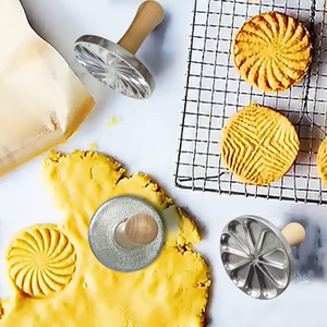 Moule à biscuits et à biscuits manuel de nouveau style avec manche en bois massif pour la <span class=keywords><strong>cuisine</strong></span> - Product Image 6