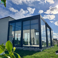 Pergola motorisée de luxe ANCSEM avec ensemble de canapés d'extérieur pour une solution de villégiature haut de gamme au bord de la piscine