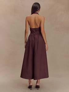 <span class=keywords><strong>Robe</strong></span> longue personnalisée Printemps 2026, style licou, <span class=keywords><strong>dos</strong></span> nu, épaules dénudées, col cranté, OEM/ODM par une usine <span class=keywords><strong>de</strong></span> vêtements chinoise - Product Image 3