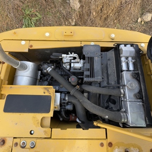 รถขุดตีนตะขาบ Komatsu PC110-7/PC110-8 มือสอง น้ำหนัก 11 ตัน รุ่นปี 2024 เครื่องยนต์ Cummins ความจุบุ้งกี๋ 0.48-0.53 ลูกบาศก์เมตร นำเข้าจากญี่ปุ่น - Product Image 3