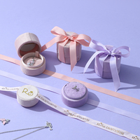 Boîte à bijoux en velours de haute qualité A1, boîte de rangement pour accessoires, organisateur de bagues et de pendentifs, taille personnalisée, ruban, design de boîte cadeau
