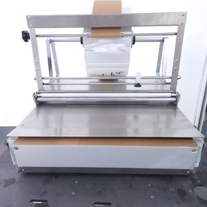 Boîte cosmétique Cd <span class=keywords><strong>Dvd</strong></span> Boîte De Parfum Machine De Suremballage Bopp Cellophane Chocolat Machine D'emballage De Film Machines D'emballage - Product Image 1