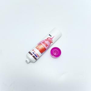 Emballage innovant pour écran solaire, tube PE 100 ml avec protection à cinq couches, surface mate, impression offset, bouchon à clapet - Product Image 5