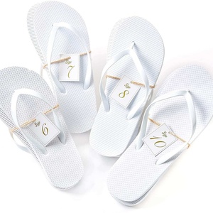 Vente en gros de <span class=keywords><strong>tongs</strong></span> de mariage blanches personnalisées pour invités, <span class=keywords><strong>tongs</strong></span> de <span class=keywords><strong>danse</strong></span> avec strass, <span class=keywords><strong>tongs</strong></span> de mariage - Product Image 6