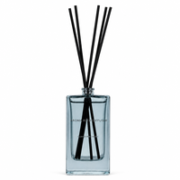 Diffuseur de parfum en verre carré de 100 ml en gros ; Sans alcool, parfum et logo personnalisables ; Parfum longue durée pour offrir en cadeau