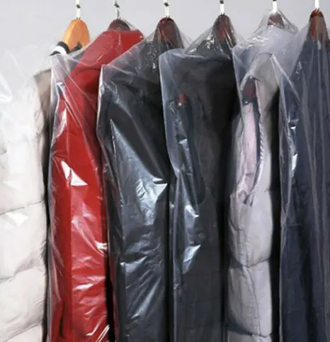 Ganzer Verkauf weiß tragen transparente benutzer definierte Kunststoff Kleider sack Einweg Kleider bezug