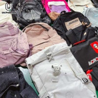 Lot de sacs à dos d'occasion A8 en gros, haute qualité, durables, faciles à transporter et à usage quotidien, prix abordable, parfaits pour les sacs.