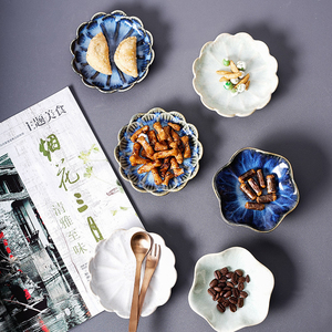 Plat à goût en céramique en forme de fleur Soucoupe en porcelaine Petite assiette Mini sauce soja Assaisonnement Vaisselle Fournitures de cuisine - Product Image 2