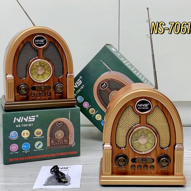 Vintage Audio Card Speaker Portable Three-Band External Antenna Radio 5W for 5.3 Rechargeable Battery Memory Card Support