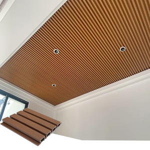 Pannello Moderno in WPC Coestruso ad Alta Durabilità, Impermeabile, per Soffitti Interni Domestici con Garanzia di 5 Anni - Product Image 1