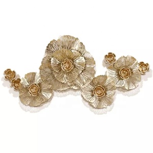 Panneau d'art mural en métal en fer fabriqué à la main britannique panneau suspendu décoratif pour la maison pour un usage intérieur - Product Image 1