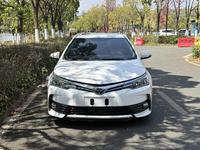 Популярный подержанный автомобиль: Toyota Corolla 2017 года, 1.2T S-CVT GL, бензин, 116 л.с., 185 Нм, экономичный, в отличном состоянии.