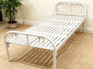 Cama Plegable Individual de Hierro Forjado, Diseño Metálico, Ideal para Hogar, Oficina o Camping - Product Image 1