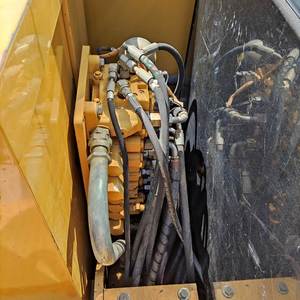 Caterpillar Mini-pelle hydraulique à chenilles d'occasion CAT306E - Product Image 4