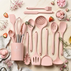Ensemble d'ustensiles de cuisine en silicone - 12 pièces - Ensemble de cuillères et spatules résistantes à la chaleur, légères et compatibles lave-vaisselle pour ustensiles de cuisine antiadhésifs - Product Image 3