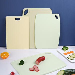 Planche à découper multifonctionnelle en acide polylactique Gem, double face, design portable, forme carrée, options multi-tailles - Product Image 4