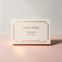 Cartes de visite professionnelles élégantes en carton de qualité supérieure avec logo personnalisé et bordure dorée rose pour entreprises