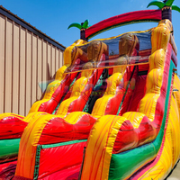Toboggan aquatique gonflable géant à double voie en PVC pour usage commercial et résidentiel, avec structure de saut et de rebond, pour adultes et piscine