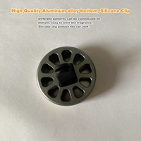Le plus récent 2023 accessoires d'intérieur de voiture parfum évent Clip désodorisant voiture diffuseur cuir alliage d'aluminium voiture aromathérapie