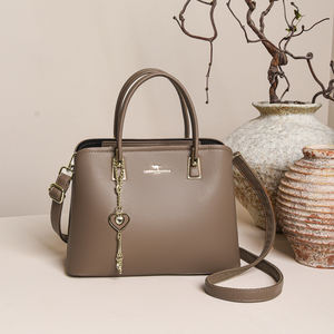 Vendita diretta della fabbrica-Trendy <span class=keywords><strong>borsa</strong></span> Tote a <span class=keywords><strong>tre</strong></span> <span class=keywords><strong>scomparti</strong></span> per le donne borse Casual con Logo personalizzato popolare delle giovani donne nuovo arrivo - Product Image 5