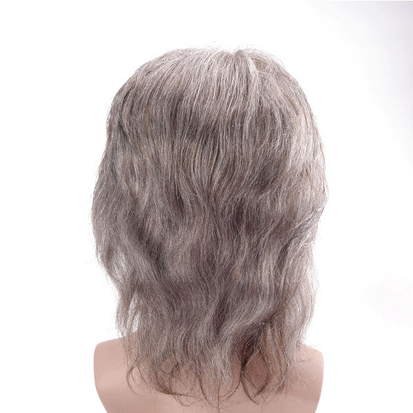 #6 con i capelli grigi