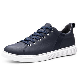 Nouvelles baskets décontractées pour hommes en cuir de vachette pleine fleur, grande taille 46, style européen, à enfiler, avec absorption des chocs, blanc pur, pour l'automne - Product Image 3