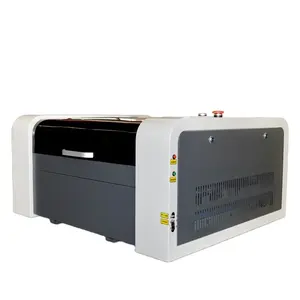 Petite machine de gravure laser 3020/40w 50w/machine laser pour panneau de couleur/panneau de bois