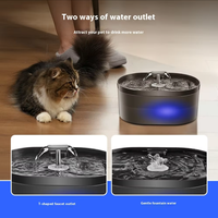 Distributeur automatique d'eau et de nourriture pour animaux de compagnie, fontaine à eau intelligente avec écran LCD, rechargeable, design moderne et solide, 2L, plastique, étanche, utilisation en extérieur, chiens/chats