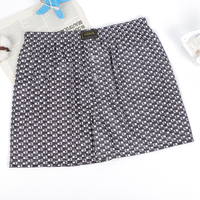 UOKIN Vente en Gros Usine Boxer Homme Grandes Tailles à Carreaux Décontracté 100% Polyester Respirant Ample à Jambes Larges
