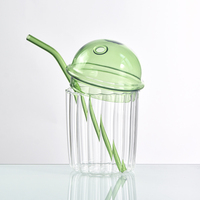 Tasse en verre transparent prix usine avec couvercle et paille pour gobelet en verre résistant à la chaleur de l'eau de boisson de jus