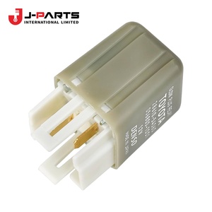 รีเลย์อัสซี่, ปลั๊กไฟส่องสว่างสำหรับโตโยต้า HIACE LH103 1993-1998 28610-58090 - Product Image 1
