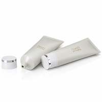 Tube cosmétique en plastique PE blanc personnalisé D30, emballage pour nettoyant visage, crème pour les mains, tube avec orifice en forme de fleur