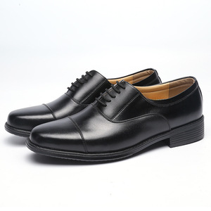 Chaussures habillées formelles en cuir noir pour hommes, style Oxford, à bout pointu, basses, pour le bureau, la carrière, les mariages et les mariés - Product Image 1