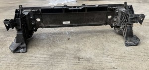 Support de radiateur avant en <span class=keywords><strong>fibre</strong></span> de carbone d'origine A1676209900, sans dommage, pour Mercedes Benz GLE-Class GLS W167 <span class=keywords><strong>2022</strong></span>--2024 - Product Image 3