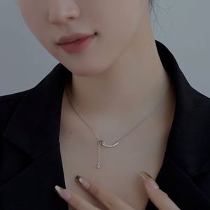 Collar con Colgante de Estrella y Sonrisa de Zirconia 5A y Oro de 18K, Diseño Simple Dylam, Joyería Fina de Moda, Accesorios para Uso Diario - Product Image 3