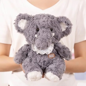 ตุ๊กตาจระเข้ลายปราสาทสไตล์ใหม่พร้อมถุงของขวัญ ตุ๊กตาหมีตัวเล็ก ของขวัญตุ๊กตาสัตว์ - Product Image 3