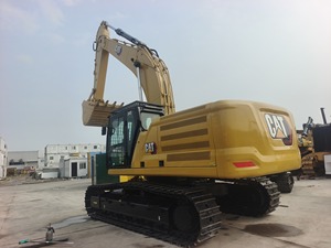 รถขุดไฮดรอลิกแบบตีนตะขาบมือสอง รุ่น 345D L 45 ตัน พร้อมบุ้งกี๋ขนาด 1.9 เมตร และกำลัง 140 กิโลวัตต์ - Product Image 2