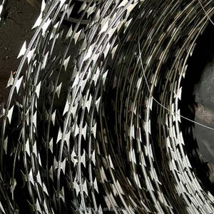 Aanpasbaar Prikkeldraad Ijzerdraad Gegalvaniseerd Pvc Gecoat Spiraalvormig Gelaste Mesh Farm Security High Security Area Easy Roll Formaat Scheermes - Product Image 6