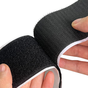 Ruban auto-adhésif solide et réutilisable en nylon pour la décoration murale de la maison et du bureau. - Product Image 4