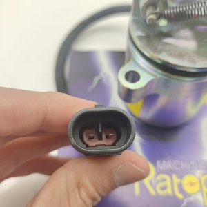 โซลินอยด์หยุด DT608 BMF2011 BF3L2011 F2L2011 04272956 6686715 2904956 12V - Product Image 6